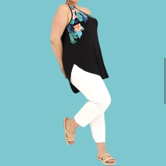 TORRID Favorite Tunic Super Soft One Shoulder Tunic Tank - Picture 4 of 11